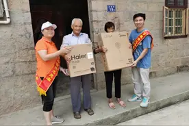 宁德市工信局赴蕉城区三都镇港口村开展慰问帮扶活动图片
