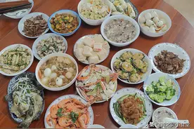 为妈妈过生日，花600元做了16道菜，以海鲜为主，1个人也顾得来图片