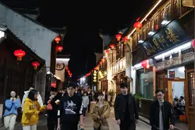 嘉兴的月河历史街区，夜景很漂亮！视频封面