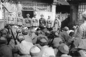 一个旅也比不上一个王克勤，刘伯承称其为“战神”究竟是什么来头图片