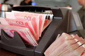 到银行存定期，有本子和没本子有区别吗？哪种方式更好？图片