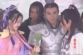 《宝莲灯》人人偏向丁香沉香爱她却伤她，唯有二郎神视小玉为女儿图片