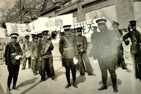 李大钊被施行绞刑，施刑时间竟长达40分钟，24年后真相才查清楚图片
