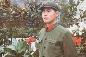 老技师干8年副连，想提职再转业，团政委很动情：这没什么错图片