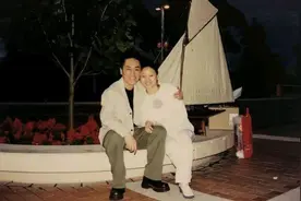 19岁陈婷为何放弃学业，嫁给50岁张艺谋，还为他生下3个孩子图片