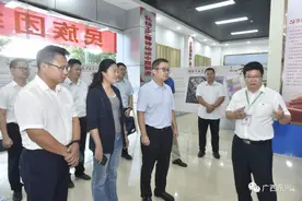 何翔、李健等东兴市主要领导陪同广西—东盟经济技术开发区党工委书记、管委会主任左伟考察图片
