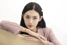 曾可妮 粉色清新套装写真图片图片