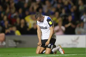 经济困难！鲁尼挂帅老牌球队宣布破产进入托管，联赛将被扣12分图片