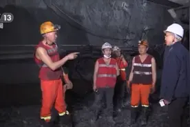 冲刺“跃龙门隧道”1000多名建设者坚守成兰铁路图片