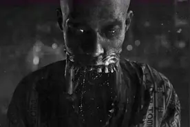 《甜蜜家园》用着温馨的名字，走着惊悚路线，看了才知是丧尸题材图片