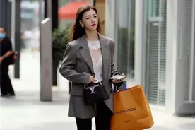成都女生好会穿，秋天刚到，就上演“街拍大秀”，这也太美了吧图片