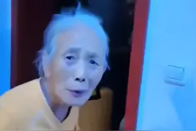 四川一男孩瞒着奶奶回家，奶奶看到后跺脚激动坏了！网友：亲孙子图片