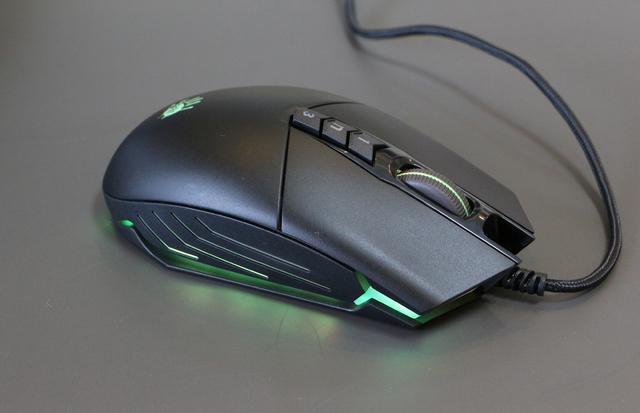 200万圈光轮！伪游戏发烧友、办公用户用啥鼠标？血手幽灵P9