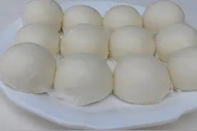 天冷发面不成功？只用酵母就错了！教你正确做法，馒头又白又香图片