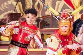 黄子韬花500万创业！手持过亿遗产名下10家企业，还为河南捐300万图片