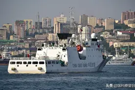 万吨海警舰巡视中业岛，一敲二打三警告，南海转折点已提前到来图片