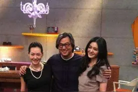台湾综艺教父王伟忠女儿风光嫁美国望族，曾一手捧红大小S图片