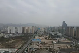 安宁中央商务区，在梦想和现实中游走哀叹图片
