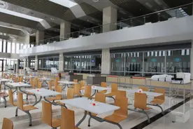 好几家公司和单位同时要录取我，怎么办？图片