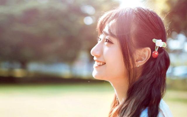 最能从原生家庭中逆袭出来,内心强大的三大星座女