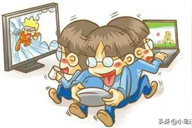 学生上课打游戏，老师一个举措就让他扔掉手机，家长：老师真高明图片
