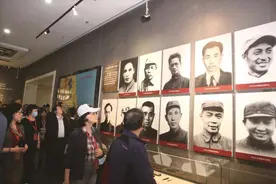 江苏泰兴举行纪念新四军黄桥战役胜利80周年活动图片