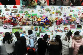 这4个职业好好干收入不低，最适合成绩差学历低的女孩子，收藏图片