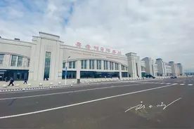 吉林省这座边境小城“一眼望三国”，名字很特别，好多人都会读错图片