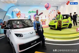 售价5.98万元，联名迪士尼兔子警官和狐狸尼克，五菱NanoEV上市了图片