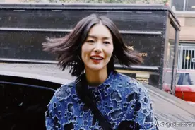 国模之光刘雯：拒绝辱华代言，赔1.6亿违约金，湖南土妞成功逆袭图片
