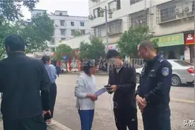感人的一幕在内江这里发生：四十年，我终于见到你了——图片