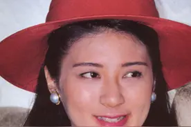 平民王妃美智子，受贵族婆婆41年冷眼和刁难，她对自己儿媳怎样图片