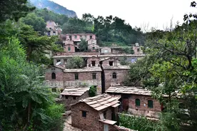 趁春光正好，来一场说走就走的自驾游吧图片