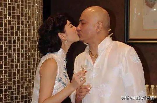 十几年来人们只记得他演的"冯裤子"，佟磊终于凭"鬼吹灯"扬眉吐气