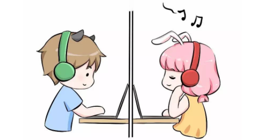 异地恋是没有结果的,会被绿,可是我身边就有一个很好的网恋奔现异地恋