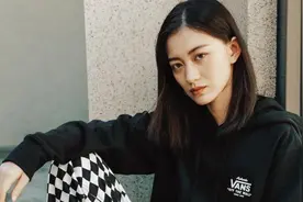 黑白Vans+Logo 喊你来pick图片