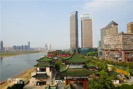 南昌滕王阁，历史悠久的“仿古建筑”，门票50元，值得去吗图片