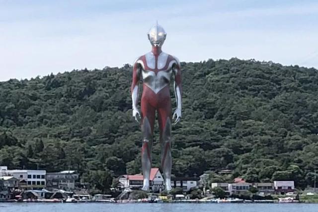 庵野秀明《新奥特曼》设计曝光！胸口能量灯没了，被网友吐槽太瘦