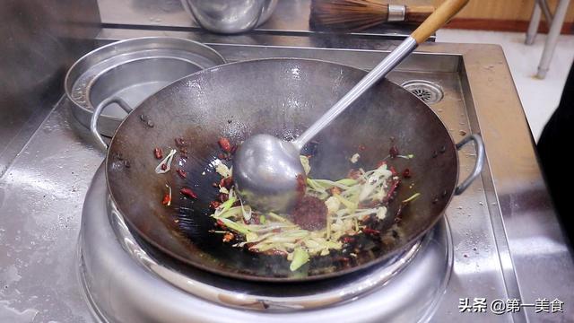 不用烤炉，大厨教你在家做烤鱼，用料过程都详细，简单易学味道好