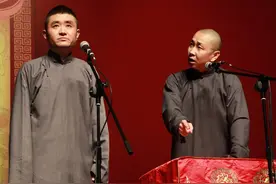 青曲社相声演员王声被师父的儿子逐出师门，这合乎相声界规矩吗？视频封面