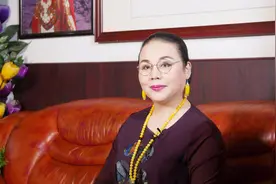 继「猫换大米」之后，豫剧边玉洁老师又出新段子，开始对狗下手了视频封面