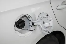 1.5L旧引擎这么香？英朗月售4万辆回巅峰，原来是因降价太多图片