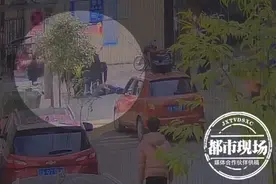 男子谎称自己有肺炎，竟当街耍横，看闹大了却又想一走了之？图片