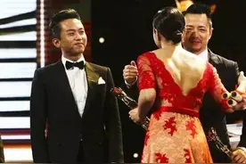 当明星遇上前任：邓超脸红，周杰伦苦笑，胡歌最让人意想不到图片