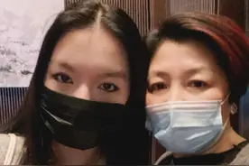 法图麦迎19岁生日，哈文在美为其庆生，教导女儿“享受生活”图片