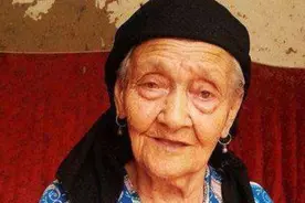 我国最长寿老人134岁啦！生于光绪12年，特别喜欢吃青杏图片