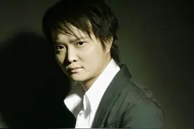 《我爱记歌词》领唱海峰因抑郁症自杀，为何明星都躲不开抑郁症？图片