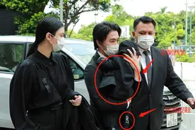 比起赌王98岁喜得的长孙，他10个孙女中罕见露面的何家文更有魄力图片