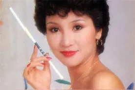 45年前，黄霑主演一部电影，谢霆锋妈妈是女主角，洪金宝跑龙套图片