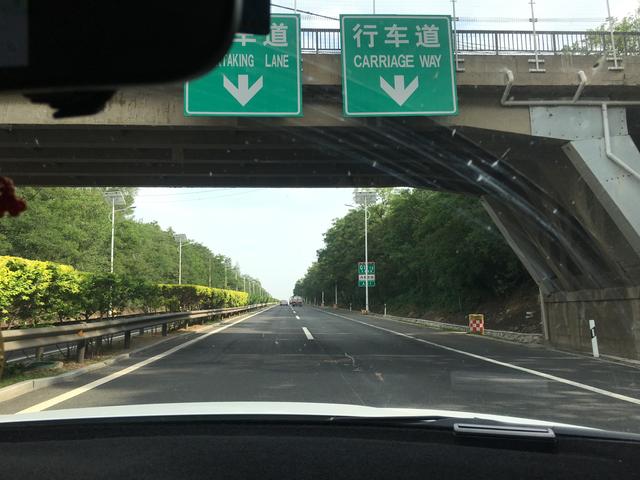 燃油车跑400km可以接受，电动汽车能跑500km，为何大家还不满意？